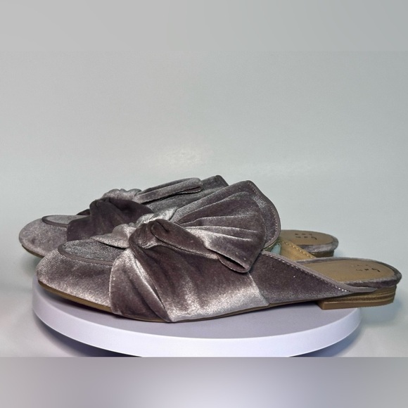 A New Day Slippers Lavendar - Picture 6 of 7